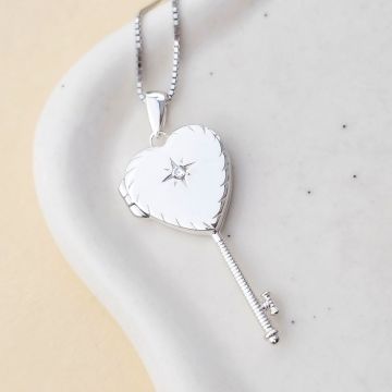 Medalion Cheia iubirii - Locket cu poze in interior - Argint 925 si cristal Zirconia