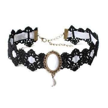 Colier Choker Gothic din dantela neagra transparenta, snur Alb