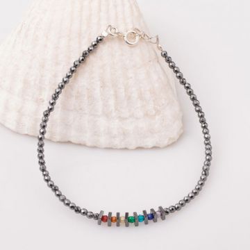 Bratara subtire din hematit gri si cubic zirconia multicolor