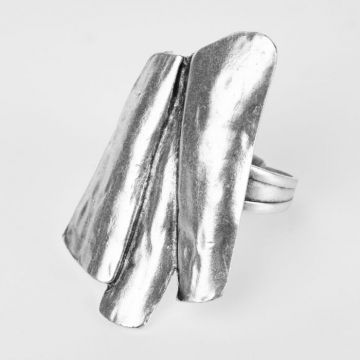 Inel reglabil din zamac cu forma rectangulara neregulata