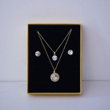 Set accesorii Danser a Deux, din inox, cu cercei, sirag cu doua lanturi si pandativ cu pietre, in cutie eleganta, Flower Gold