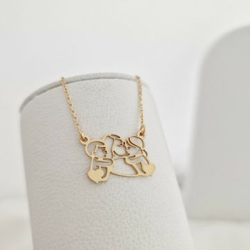 Lantisor In inima mamei - Pandantiv Mama&copii si inimi cu initiale - Argint 925 placat cu Aur Galben 18K