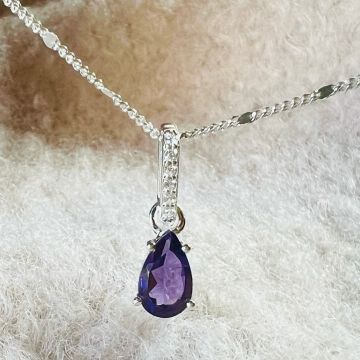 Pandantiv ametist, topaz alb din argint 8 mm Pear