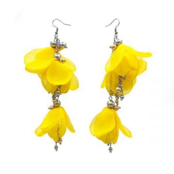 Cercei foarte lungi voluminosi cu flori din voal, culoarea galben, perle si inox, Lovely, Corizmi