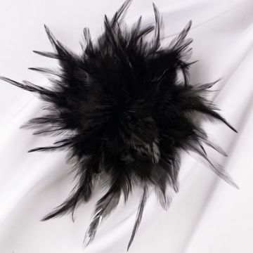 Brosa puf pene neagra cu diametru de 17 cm, cu clips pentru par