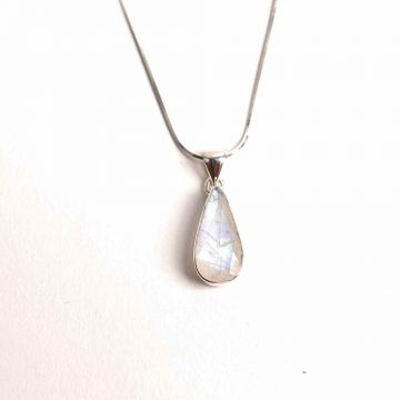 Colier Argint 925 cu Piatra Lunii Curcubeu Fatetat ,   Bijuterie pentru Echilibru Emotional, va3- 3.13 gr