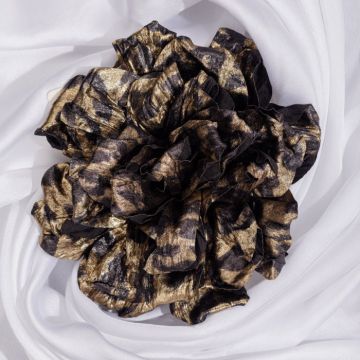 Brosa animal print negru-auriu metalizat, floare cu diametru de 15 cm, cu clips pentru par