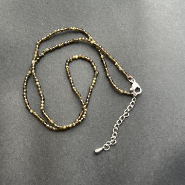 Colier obsidian argintiu sfere 2 mm