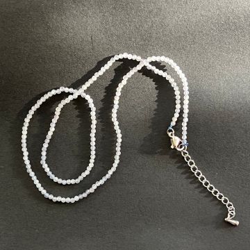 Colier iolit sfere 2-3 mm