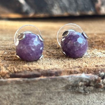 Cercei stud lepidolit fatetat 10 mm