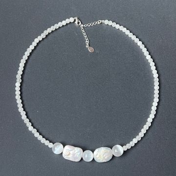 Colier jad alb, selenit si perle Purity#96