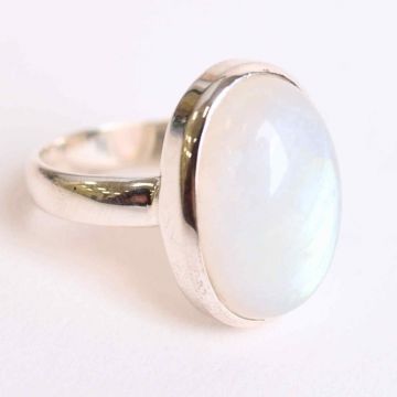 Inel din argint 925 cu Piatra Lunii naturala 7.90 gr M59   9,   Intuitie, echilibru si eleganta discreta