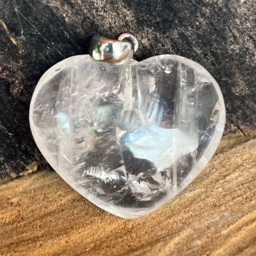 Pandantiv inima cuart de stanca 3 cm, piatra lunii aprilie, birthstone