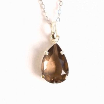 Echilibru si Protectie ,   Colier Cuart Fumuriu fatetat Lacrima Argint 925