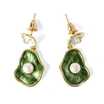 Eleganta si Delicatete ,   Cercei Lotus Leaf cu Perle Naturale