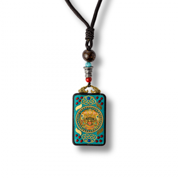 Colier Thangka Nepalez din Lemn cu Leul de Zapada ,   Curaj, Protectie si Echilibru Divin