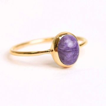 Inel Argint 925 placat cu Aur 18K cu Charoite Oval ,   Transformare si Claritate Spirituala