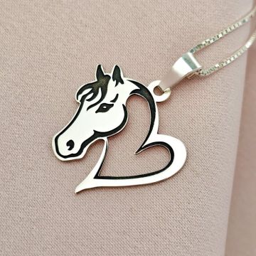 Lantisor cu pandantiv cal si inima - Argint 925