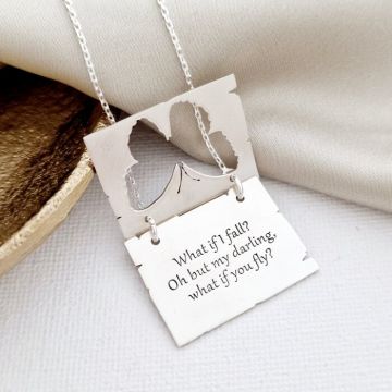 Lantisor cu pandantiv fluture decupat si mesaj ascuns - Argint 925