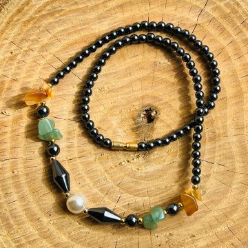 Colier hematit cu carneol, aventurin si perle