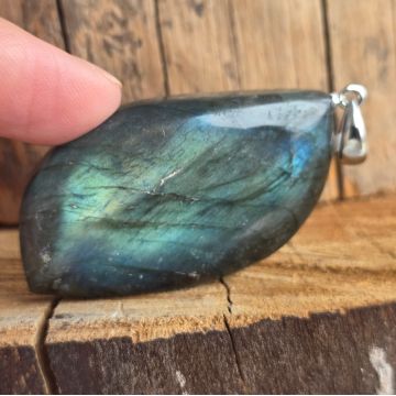 Pandantiv labradorit 4 cm model 6