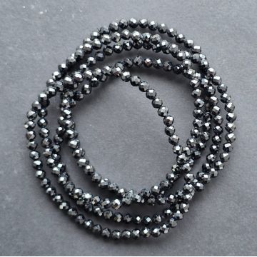 Bratara fatetata spinel 4 mm