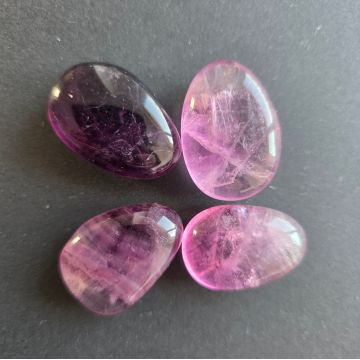 Cabochon fluorit mov rulat