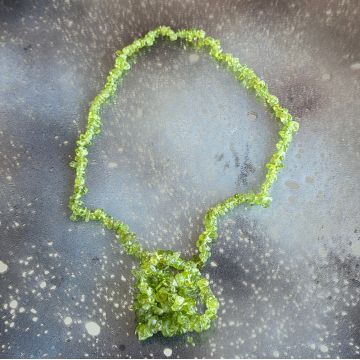 Colier lung chipsuri peridot
