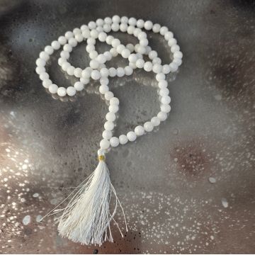 Colier Mala din agat alb – 108 mărgele naturale