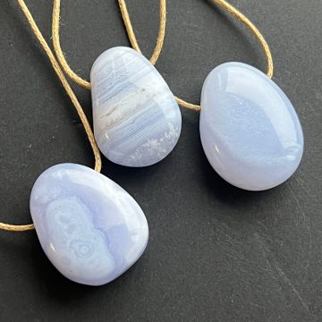 Colier pandantiv calcedonie albastra DROP