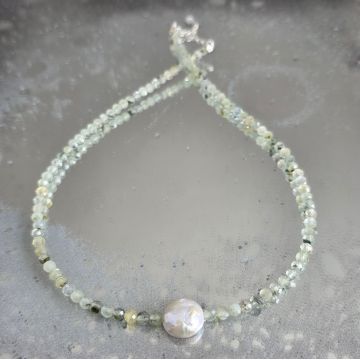 Colier prehnit Love #185