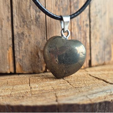 Pandantiv pirita inima