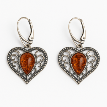 Bijuterie cu suflet ,   Cercei cu chihlimbar in montura romantica argint 925