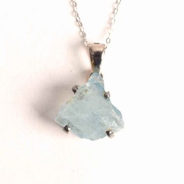 Colier Argint 925 cu Acvamarin Brut 2.95 gr,   Liniste Interioara si Claritate