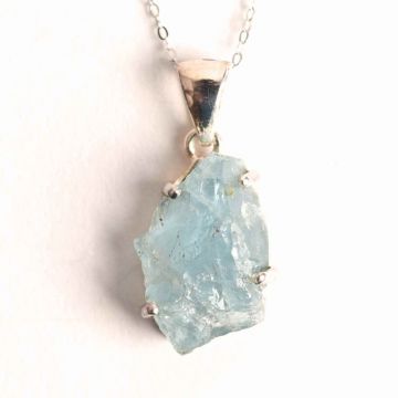 Colier Argint 925 cu Acvamarin Brut 3.77 gr,   Liniste Interioara si Claritate