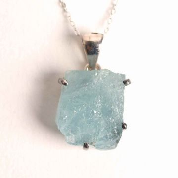 Colier Argint 925 cu Acvamarin Brut 5.36 gr ,   Liniste Interioara si Claritate