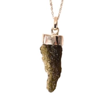 Colier Argint 925 cu Moldavit natural brut 2.6 g ,   Simbol al Schimbarii Conetiente si Echilibrului Emotional