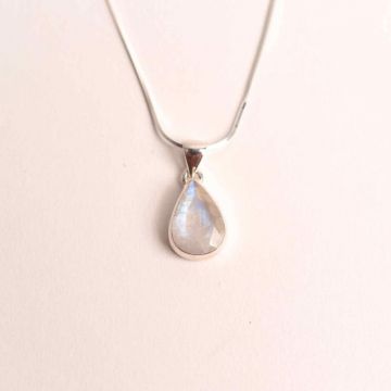 Colier Argint 925 cu Piatra Lunii Fatetat gr 3.18