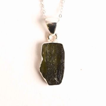 Colier din argint 925 cu moldavit natural, 2.51 gr,   Claritate, protectie si energie transformationala