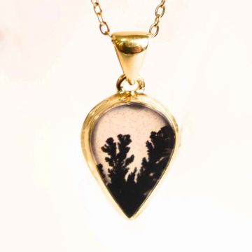 Colier lant inox cu pandantiv montura pe argint 925 placat cu aur 18k si Agat Scenic Dentritic - Claritate si echilibru emotional