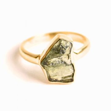 Inel cu Moldavit si montura argint 925 placat cu Aur 18K 2.96 gr Marime 53  (EU)   6.5 (US) ,   Deschide-ti Drumul Schimbarii Interioare,