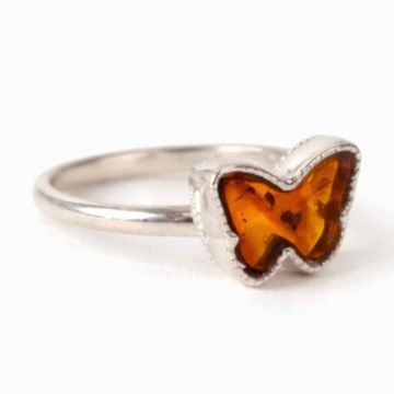 Inel fluture din argint 925 si chihlimbar- Simbol al transformarii blande si al luminii interioare