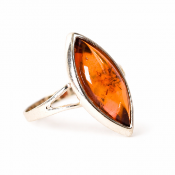 Inel marquis cu Chihlimbar Natural in montura de Argint 925 ,   Calmitate si Lumina