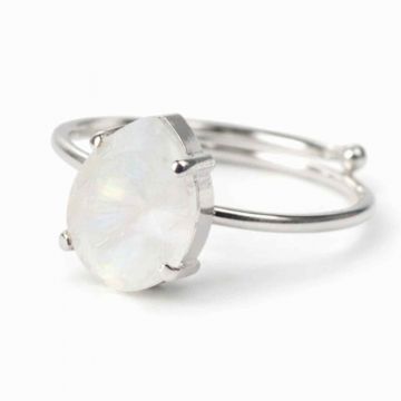 Inel reglabil din argint 925 cu piatra lunii fatetat, pentru calm si echilibru interior