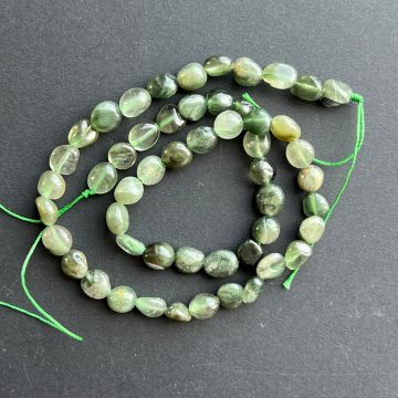 Sirag margele semipretioase pietre brute  CUART VERDE RUTILAT
