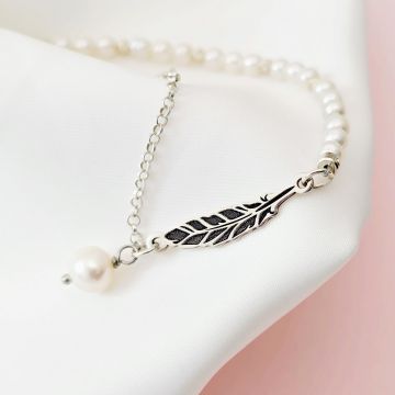 Bratara de picior – Pana boema – Argint 925 – Model cu lantisor & perle si bilute