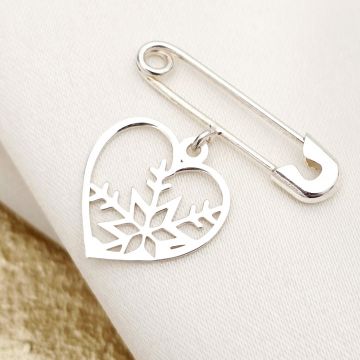 Brosa Ac de siguranta - Pandantiv Inima cu fulg de nea decupat– Argint 925