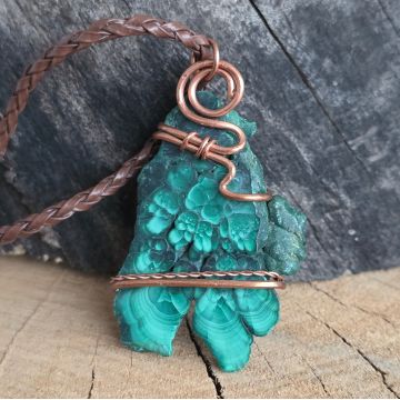 Colier pandantiv malachit in cupru/artistic wire m2