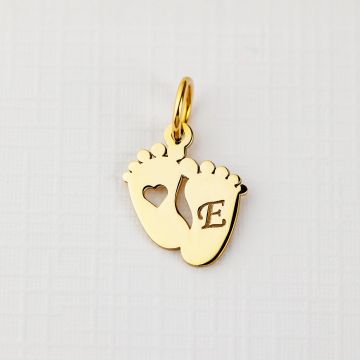 ELM Charm - Picioruse cu initiala - Argint 925 placat cu Aur Galben 18K