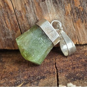 Pandantiv argint granat verde| Model 2